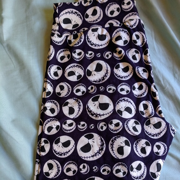 LuLaRoe Pants - Tc Nightmare Before Christmas leggings